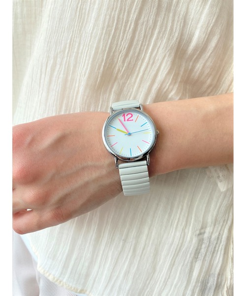 Three Four Time（ｽﾘｰﾌｫｰﾀｲﾑ）の「カラフルジャバラウォッチ　/　時計（アナログ腕時計・レディース・グレー/ブラック・FREE）」の5枚目の写真