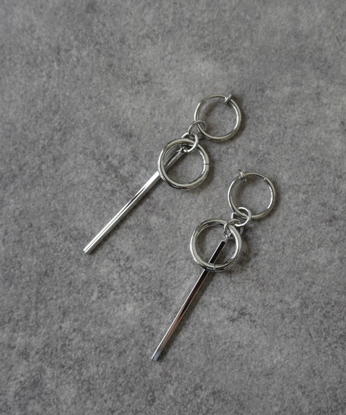 Port（ポート）の「【 ノンホール 】モチーフ デザイン スプリング フープ イヤリング（イヤリング・メンズ・シルバー/シルバー系その他/その他7/その他1/その他2/その他3/その他5/その他8/シルバー系その他2/シルバー系その他4/シルバー系その他6/その他4/シルバー系その他3/シルバー系その他5/シルバー系その他7・FREE）」の5枚目の写真