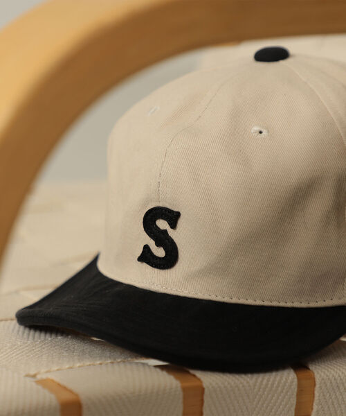 B:MING by BEAMS（ビーミングバイビームス）の「B:MING by BEAMS / 2トーン ワッペン ベースボールキャップ（キャップ・メンズ・ダークグリーン/ネイビー/ナチュラル・FREE）」の2枚目の写真
