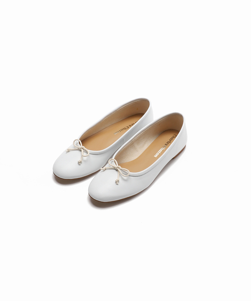 Charles Chaton(シャルルシャトン)の「forever ballet shoes バレエシューズ(バレエシューズ・レディース・ブラック/ブラウン/ホワイト・38/36/37)」の1枚目の写真