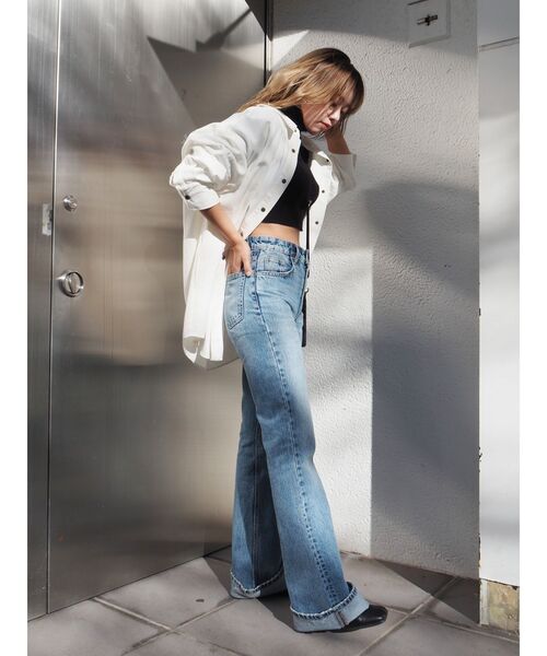 EVRIS（エヴリス）の「カラーオーバーサイズシャツ（シャツ/ブラウス・レディース・ホワイト/イエロー/カーキ/ピンク・FREE）」の16枚目の写真