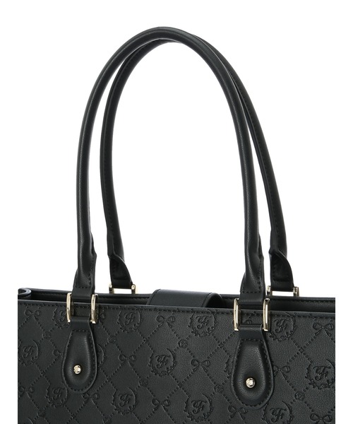 Maison de FLEUR（メゾンドフルール）の「モノグラムスクエアトート