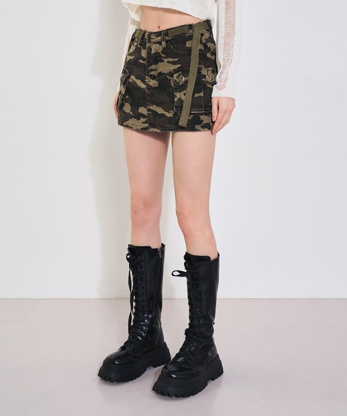FOLLOWIN（フォロウィン）の「【インナーパンツ付き】ミリタリーカーゴミニスカート（スカート・レディース・ブラック/カーキ/カーキ系・SMALL/MEDIUM/LARGE）」の13枚目の写真