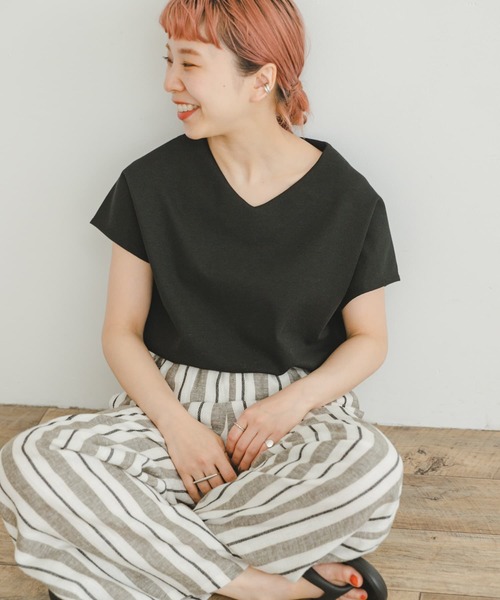 ITEMS URBANRESEARCH(アイテムズ アーバンリサーチ)の「カットミラノフレンチプルオーバー(Tシャツ/カットソー・レディース・ブラック/オフホワイト/グリーン/チャコールグレー/グレー系その他・FREE)」の1枚目の写真