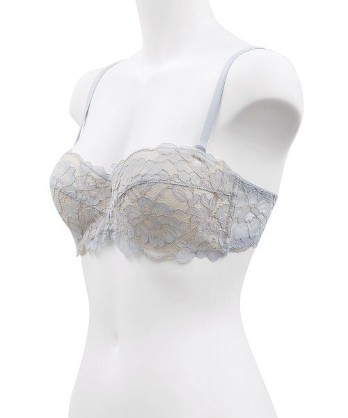 ANNEBRA(アンブラ)の「Classic デコルテメイクブラジャー(ブラジャー・レディース・ライトブルー/ワインレッド・E80/D80/C80/C75/E70/G75/G70/F75/D70/B70/F70/D75/E75/C70/B75)」の7枚目の写真
