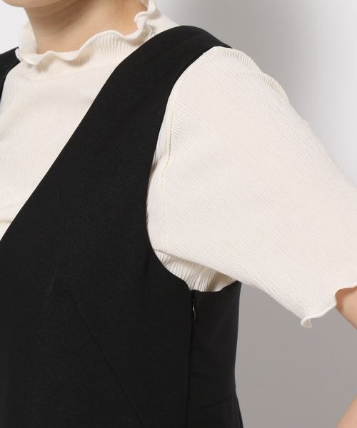 mysty woman（ミスティウーマン）の「【WEB限定】深Vジャンスカ　197899（ジャンパースカート・レディース・アイボリー/ブラック/ベージュ・FREE）」の16枚目の写真