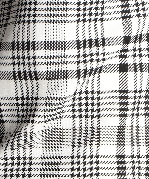 HIDEAWAYS NICOLE（ハイダウェイニコル）の「５分袖フードロゴプルオーバーパーカ（パーカー・メンズ・ブラック/ローズ/サックスブルー/オフホワイト/チェック・LARGE/MEDIUM/X-LARGE）」の18枚目の写真