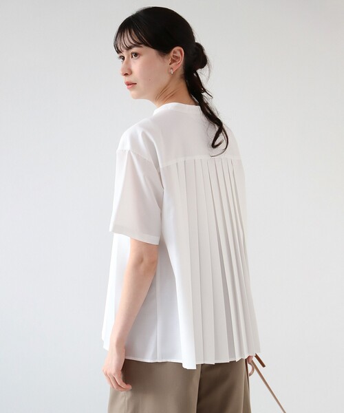 Ray BEAMS（レイビームス）の「Ray BEAMS / タック バンドカラー ブラウス（シャツ/ブラウス・レディース・ブラック/サックスブルー/ホワイト・ONE SIZE）」の8枚目の写真