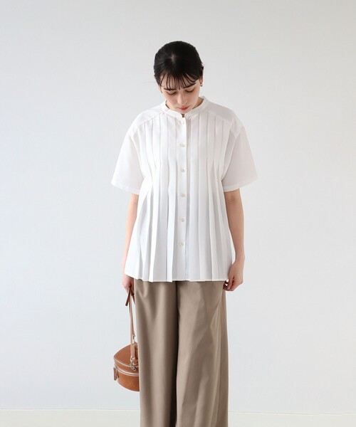 Ray BEAMS（レイビームス）の「Ray BEAMS / タック バンドカラー ブラウス（シャツ/ブラウス・レディース・ブラック/サックスブルー/ホワイト・ONE SIZE）」の10枚目の写真