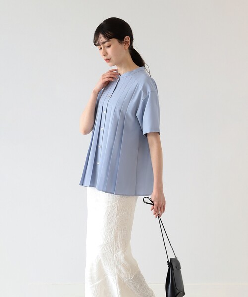 Ray BEAMS（レイビームス）の「Ray BEAMS / タック バンドカラー ブラウス（シャツ/ブラウス・レディース・ブラック/サックスブルー/ホワイト・ONE SIZE）」の22枚目の写真