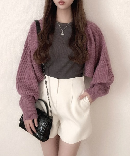 Ada.(エイダ)の「【360度 大人カワイイ】 通年で活躍するトレンドアイテム♪ タック ハイウエスト ポケット付き ベーシック ショートパンツ(その他パンツ・レディース・ブラック/モカ/アイボリー/グレー/ベージュ/ライトグリーン/ピンク/カーキ/ネイビー/ライトベージュ/ライトブルー・S/M/L/XL)」の12枚目の写真