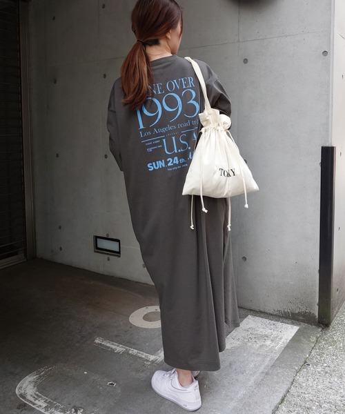 CORNERS（コーナーズ）の「バックプリントビッグシルエットT