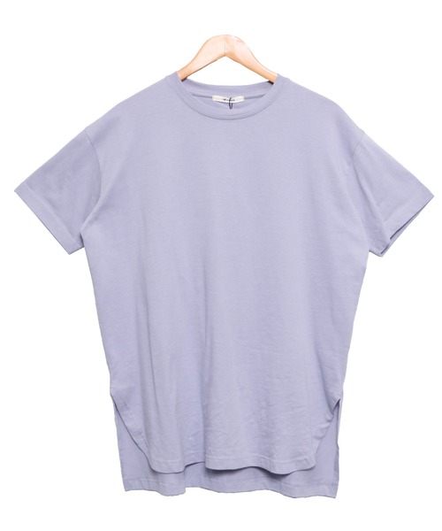mili an deni(ミリアンデニ)の「サイドスリット裾ラウンドTシャツ(Tシャツ/カットソー・レディース・ライトグレー/アッシュグレー/ブラック/サックスブルー/オフホワイト/ベージュ/ネイビー/キャメル/サーモンピンク・L/M)」の12枚目の写真