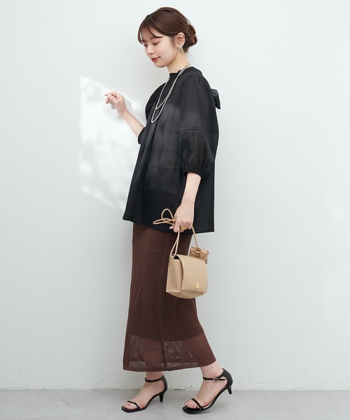 natural couture(ナチュラルクチュール)の「osono配色シアーボータイブラウス(シャツ/ブラウス・レディース・グリーン/サックスブルー/ブラック/オフホワイト・FREE)」の16枚目の写真