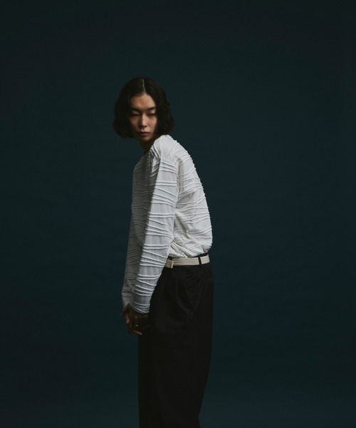 soerte(ソエルテ)の「Loose jacquard long sleeve Tee/ルーズジャガードロングスリーブT(Tシャツ/カットソー・メンズ・チャコールグレー/ホワイト/ブラック・1/3/2)」の9枚目の写真