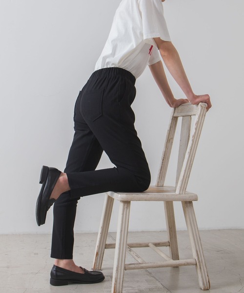 WEGO(ウィゴー)の「WEGO/【WEB限定】ストレッチレギンスパンツ(スウェットパンツ・レディース・ライトベージュ/ブラック/ブルー/ピンク・MEDIUM/LARGE/X-LARGE)」の11枚目の写真