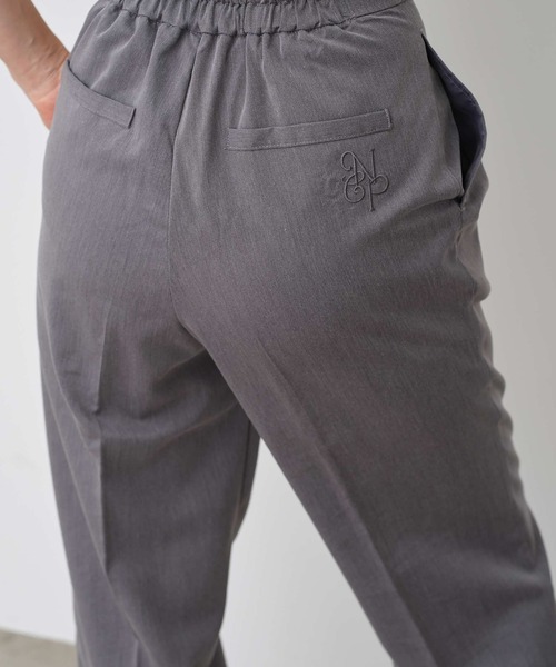 one after another NICE CLAUP（ワンアフターアナザーナイスクラップ）の「ワンポイント刺繍スラックス/セットアップアイテムあり（スラックス・レディース・アイボリー/ベージュ/ブラック/杢グレー・SMALL/MEDIUM）」の18枚目の写真