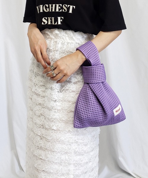 me+em select（ミームセレクト）の「【 ９色展開 】カラーニット巾着ハンドバッグ（ハンドバッグ・レディース・ダークグリーン/ブラック/グリーン/ピンク/アイボリー/パープル/レッド/スモークピンク/ロイヤルブルー・FREE）」の19枚目の写真