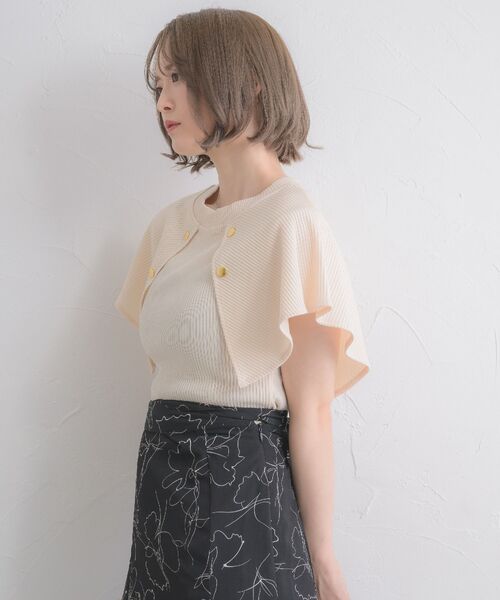 ems excite(エムズエキサイト)の「デカ襟釦CT(Tシャツ/カットソー・レディース・ブラック/ナチュラル/ピンク・FREE)」の18枚目の写真