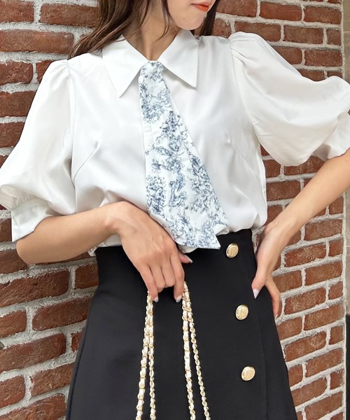 OHGA パフスリーブブラウス ホワイト/ブラック OHGA パフスリーブ