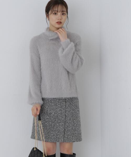 PROPORTION BODY DRESSING(プロポーションボディドレッシング)の「ロングフェザーショート丈プルオーバー / 1213270009(ニット/セーター・レディース・ホワイト/グレー/チャコールグレー・FREE)」の6枚目の写真