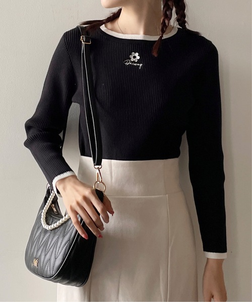 one way（ワンウェイ）の「バイカラー花刺繍リブニット（ニット/セーター・レディース・ブラック/ホワイト/レッド/グレー・FREE）」の16枚目の写真