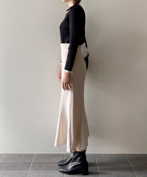 one way（ワンウェイ）の「バイカラー花刺繍リブニット（ニット/セーター・レディース・ブラック/ホワイト/レッド/グレー・FREE）」の21枚目の写真