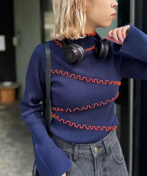 CIAOPANIC（チャオパニック）の「【非表示】アンチピリングハイネックメロウリブニット（ニット/セーター・レディース・ブラウン/ブラック/オフホワイト/ネイビー・FREE）」の4枚目の写真