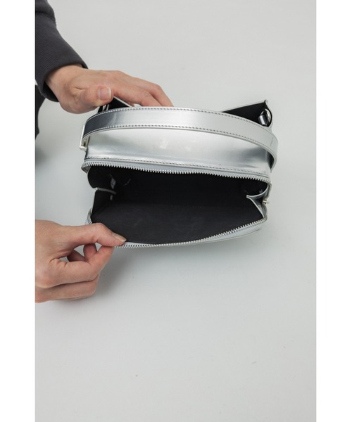 UNITED TOKYO（ユナイテッドトウキョウ）の「【完売間近！】【WEB限定】メタルチェーンショルダーバッグ（ショルダーバッグ・レディース・ブラック/シルバー・FREE）」の17枚目の写真