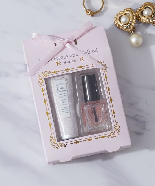 BIRTHDAY BAR（バースデイバー）の「【BOX入り】オリジナルギフトセット（ボディケアキット/ギフトセット・レディース・その他1/その他2・フリー）」の3枚目の写真