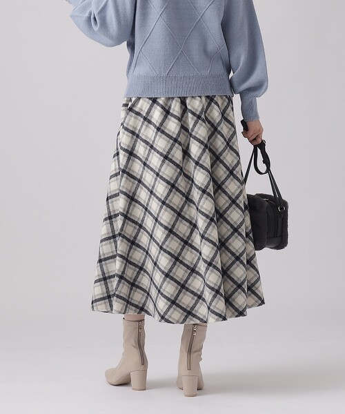 DRESKIP（ドレスキップ）の「◆大人フェミニンな シャギーチェック フレアスカート（スカート・レディース・ベージュ系その他4/ブラック系1/ワイン系3・02/03/04）」の5枚目の写真