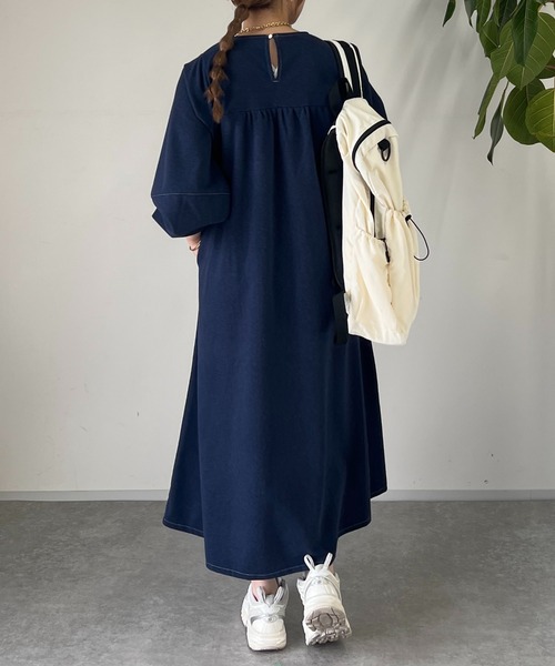 un dix cors（アンディコール）の「ウエストタック袖ボリュームワンピース（ワンピース・レディース・ブラウン/ブルー・FREE）」の4枚目の写真