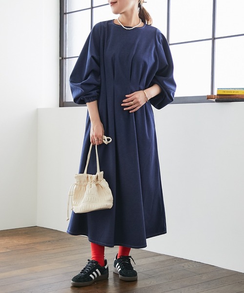 un dix cors（アンディコール）の「ウエストタック袖ボリュームワンピース（ワンピース・レディース・ブラウン/ブルー・FREE）」の21枚目の写真