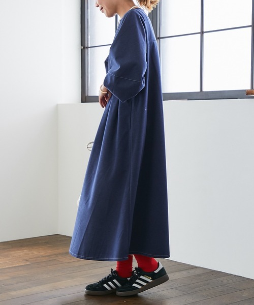 un dix cors（アンディコール）の「ウエストタック袖ボリュームワンピース（ワンピース・レディース・ブラウン/ブルー・FREE）」の18枚目の写真