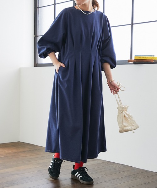 un dix cors（アンディコール）の「ウエストタック袖ボリュームワンピース（ワンピース・レディース・ブラウン/ブルー・FREE）」の16枚目の写真