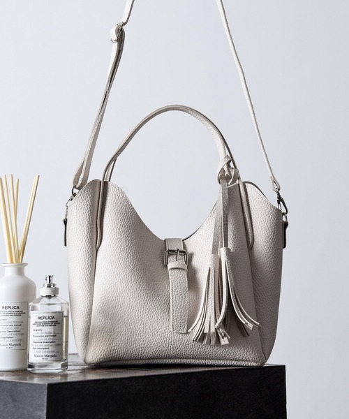 folka（フォルカ）の「3-11E39 PUレザー ショルダー付 2WAY