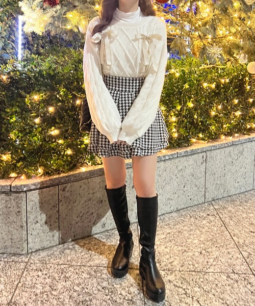 apres jour（アプレジュール）の「サテンレースアップニット【ZOZOTOWN限定アイテム】（ニット/セーター・レディース・ライトピンク/ベージュ/オフホワイト・X-LARGE/フリー）」の10枚目の写真