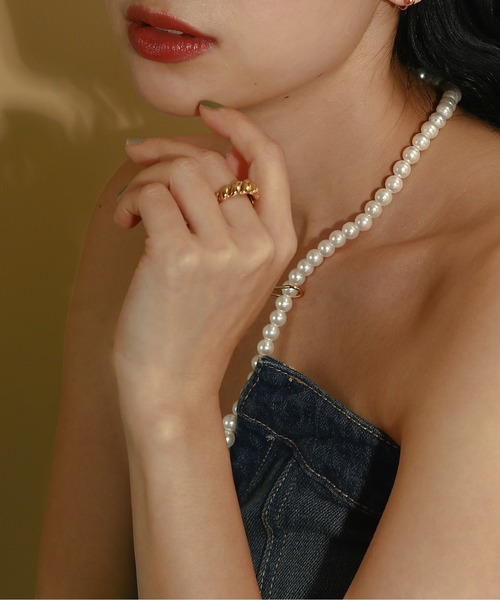 voov（ブーブ）の「【金属アレルギー対応】ツイスト ねじり ボリューム リング 指輪 ねじねじ お呼ばれ デイリー（リング・レディース・ゴールド/シルバー・11号）」の9枚目の写真