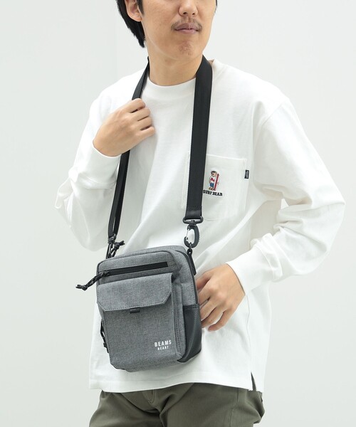 BEAMS HEART(ビームスハート)の「シャンブレー 杢素材 ミニ ショルダーバッグ【ユニセックス】(ショルダーバッグ・メンズ・チャコールグレー/ブラック・ONE SIZE)」の13枚目の写真