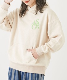 CUBE SUGAR（キューブシュガー）の「杢裏毛スウェットロゴ刺繍プルオーバーパーカー（パーカー・レディース）」