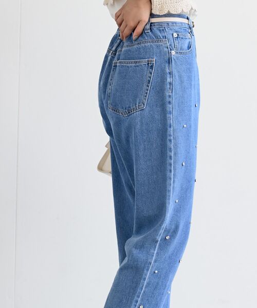 rps(アールピーエス)の「パールビジュー付きマムパンツ(デニムパンツ・レディース・ブルー/サックスブルー・M/L)」の19枚目の写真