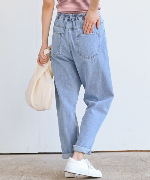 rps(アールピーエス)の「パールビジュー付きマムパンツ(デニムパンツ・レディース・ブルー/サックスブルー・M/L)」の14枚目の写真