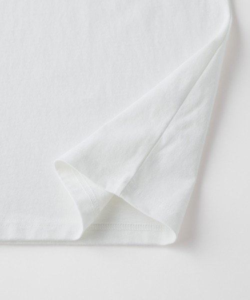 PENNEYS（ぺニーズ）の「PENNEYS/ペニーズ 別注 THE FOX ロゴ ワッペン刺繍ワンポイント ラグラン半袖Tシャツ（Tシャツ/カットソー・レディース・ブラック/ブラック系/ネイビー/チャコール/ワイン/グリーン/ダークブラウン/グリーン系/モカ/アイボリー/ブラック系2/ライトベージュ・L/M）」の17枚目の写真