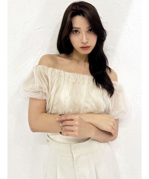 RESEXXY(リゼクシー)の「ボリュームドッキングオフショルニットトップス(シャツ/ブラウス・レディース・アイボリー/ブラック/ブルー・FREE)」の20枚目の写真