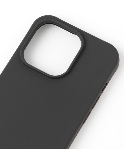 Me%（ミィパーセント）の「【iPhone15PRO対応】カラーフック付きiPhoneケース15PRO 104962（スマホケース/カバー・レディース・ブラック/ベージュ・FREE）」の10枚目の写真