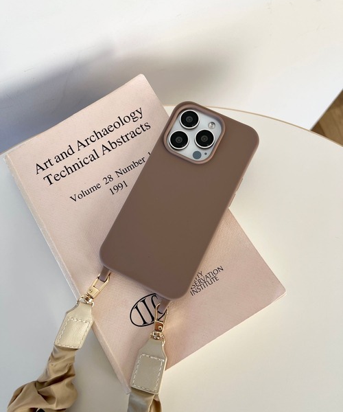 Me%（ミィパーセント）の「【iPhone15PRO対応】カラーフック付きiPhoneケース15PRO 104962（スマホケース/カバー・レディース・ブラック/ベージュ・FREE）」の19枚目の写真