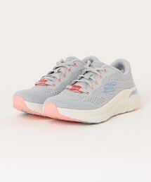 《SKECHERS》ARCH FIT 2.0 - BIG LEAGU