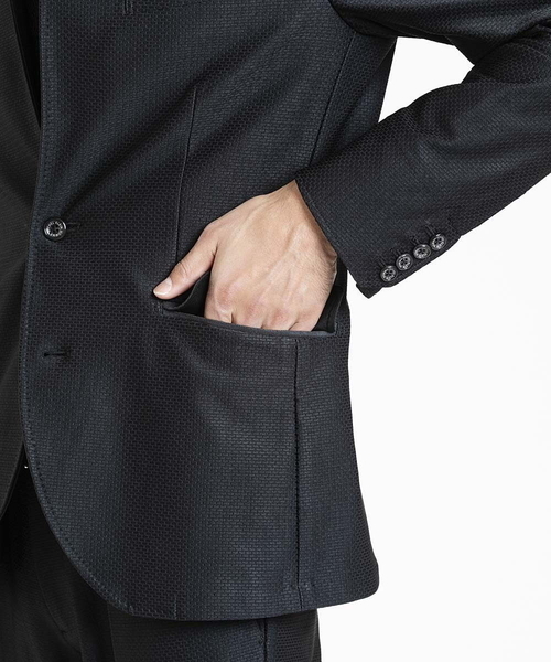 MICHEL KLEIN HOMME (ミッシェルクランオム)の「ジャガードコンバーチブルジャケット セットアップ(テーラードジャケット・メンズ・ブラック/パープル・MEDIUM/LARGE/X-LARGE)」の19枚目の写真