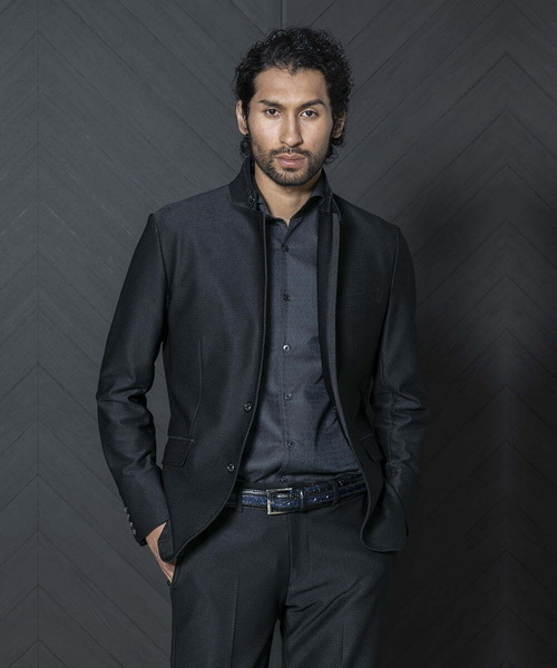MICHEL KLEIN HOMME (ミッシェルクランオム)の「ジャガードコンバーチブルジャケット セットアップ(テーラードジャケット・メンズ・ブラック/パープル・MEDIUM/LARGE/X-LARGE)」の21枚目の写真