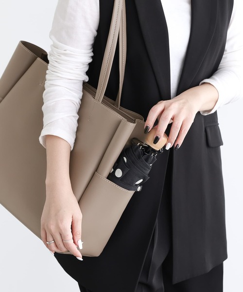 n'OrLABEL（ノアールレーベル）の「『軽量トートバッグ』（トートバッグ・レディース・アイボリー/グレイッシュベージュ/ブラック・FREE）」の7枚目の写真